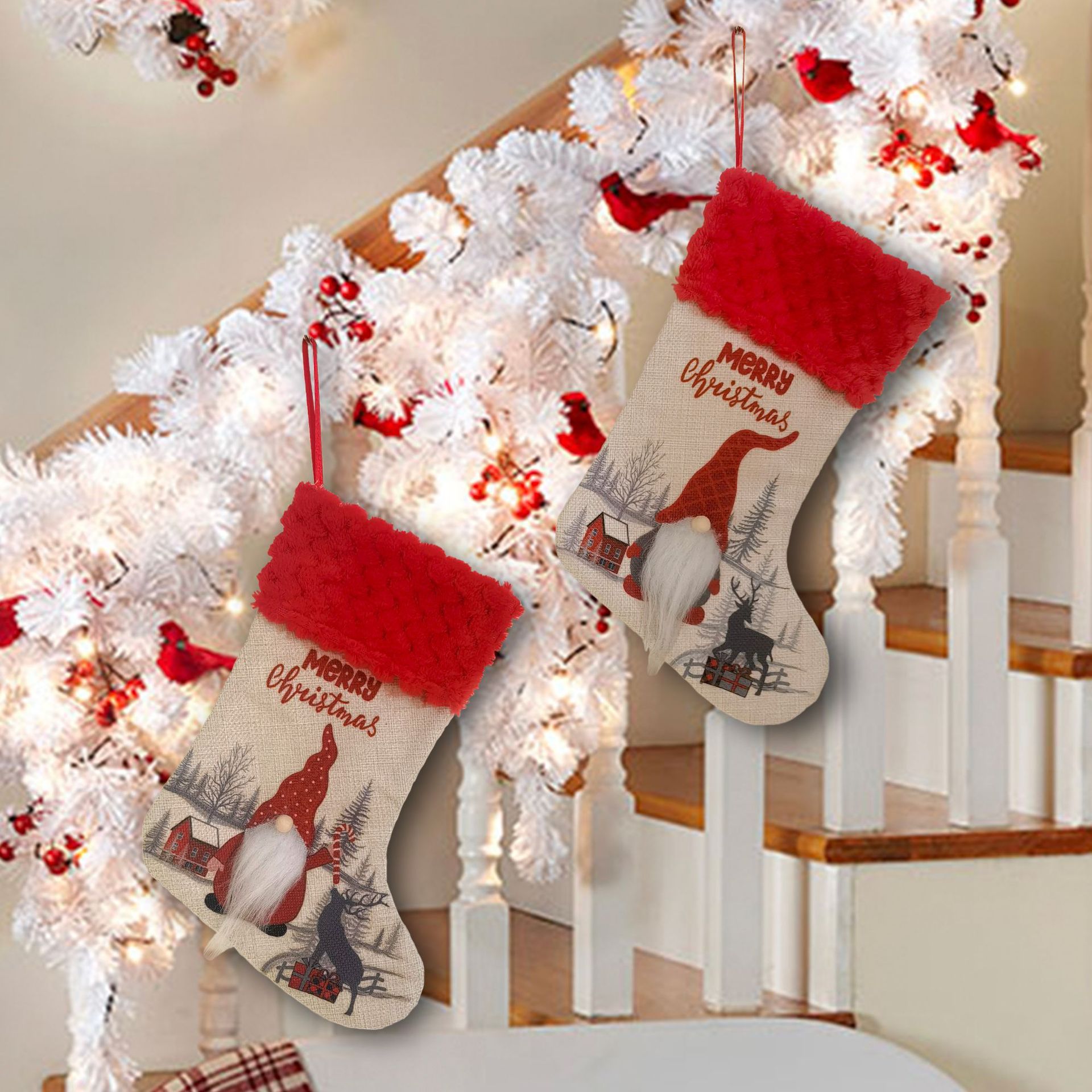 Calze di Natale con Pupazzi Gnome | Decorazioni Natalizie in Tessuto Calze di Natale con Pupazzi Gnome | Decorazioni Natalizie in Tessuto - immagine 2